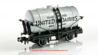 NR-P167 Peco Milk Tank Wagon United Dairies